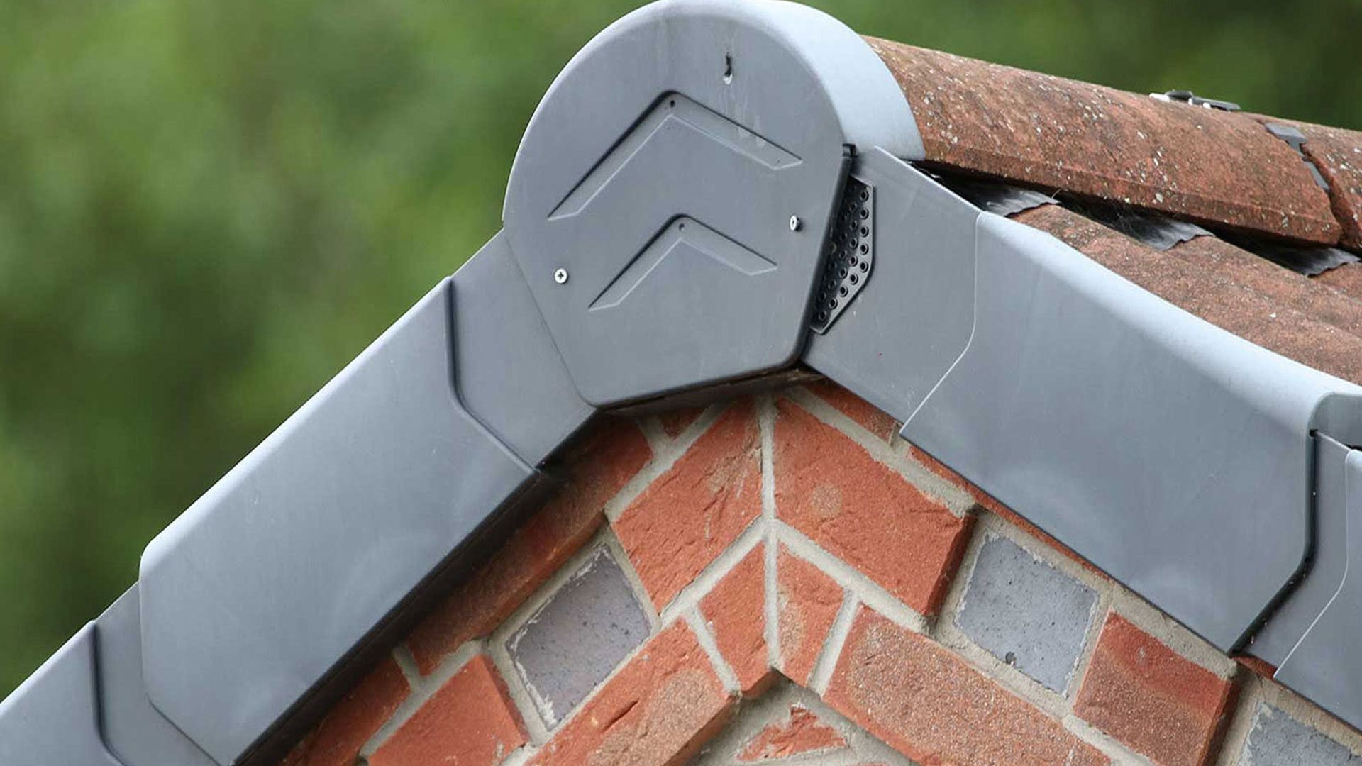 With Resilient Roofing, you can expect a seamless, stress-free building experience, with transparent communication and expert oversight at every stage. Contact us today to discuss your project or request a consultation.